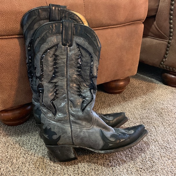 Cowgirl boots - Picture 1 of 2